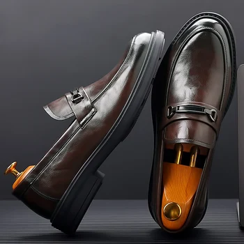 Американската мъжки ежедневни обувки, удобни и Модерни Луксозни лоферы, Мъжки кожени обувки, увеличаване на растежа на Лоферы, обувки за шофиране в боб