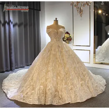 Бална рокля с открити рамене, сватбената рокля на принцеса цвят шампанско, абсолютно ново
