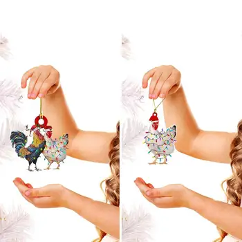 Декоративна украса от пилешко месо с шапка на Коледна украса от пилешко месо с цветни гирлянди, Коледни украса от пиле Коледа