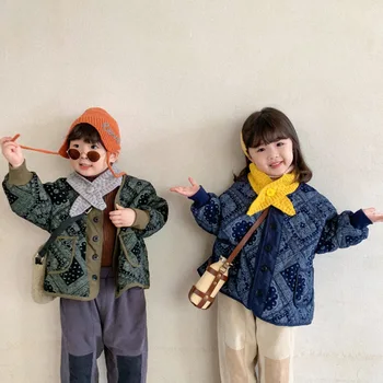 Зимни якета свободно намаляване в корейски стил за момчета и момичета в ретро стил с флорални принтом за деца 1-6 години, свободни палто голям размер